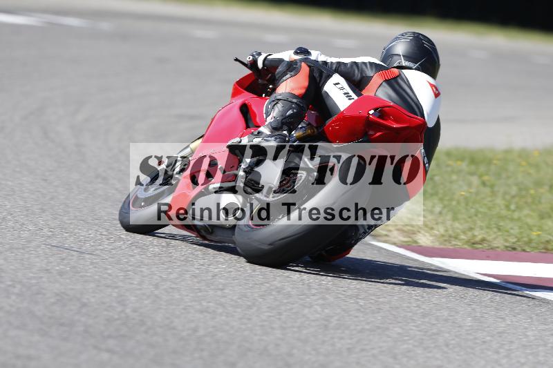 /48 25.08.2025 Cornu Master School ADR/rot-rouge/63